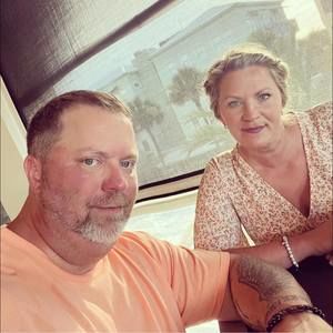 Meet your Posher, Edie